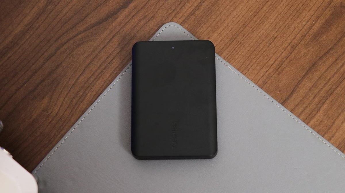 东芝移动硬盘2.5寸评测,东芝新小黑A3移动硬盘测评