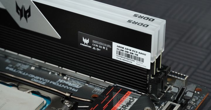 rogz11主机,rogz11可以配什么主板