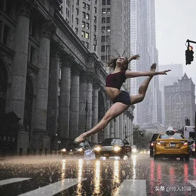 轻歌曼舞原创诗句,现代诗副歌