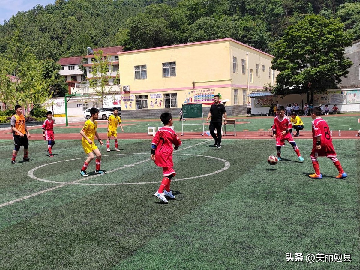 气势如虹足球队比赛,气势如虹现场版