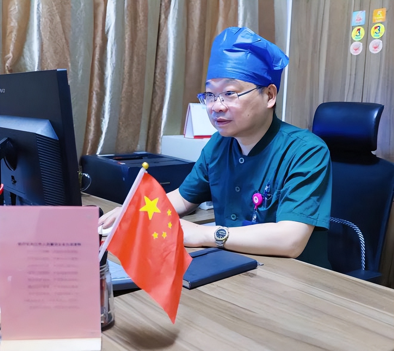 母乳宝宝便血是什么原因,纯母乳宝宝便血是怎么回事