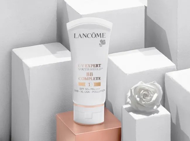 bb霜遮瑕美白套装推荐,bb霜遮瑕保湿不脱妆哪款最好