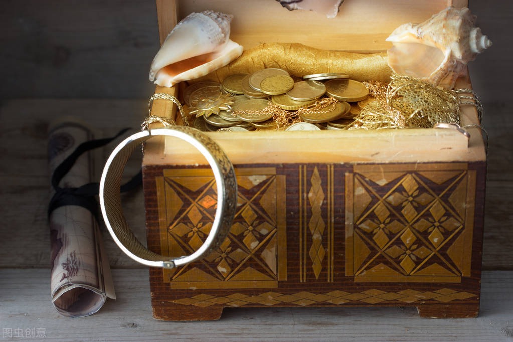 黄金有价情义无价的下一句,黄金有价情义无价视频