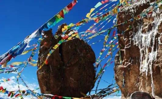 西藏无人区旅游攻略,2021西藏必火的7个旅行地此生必去