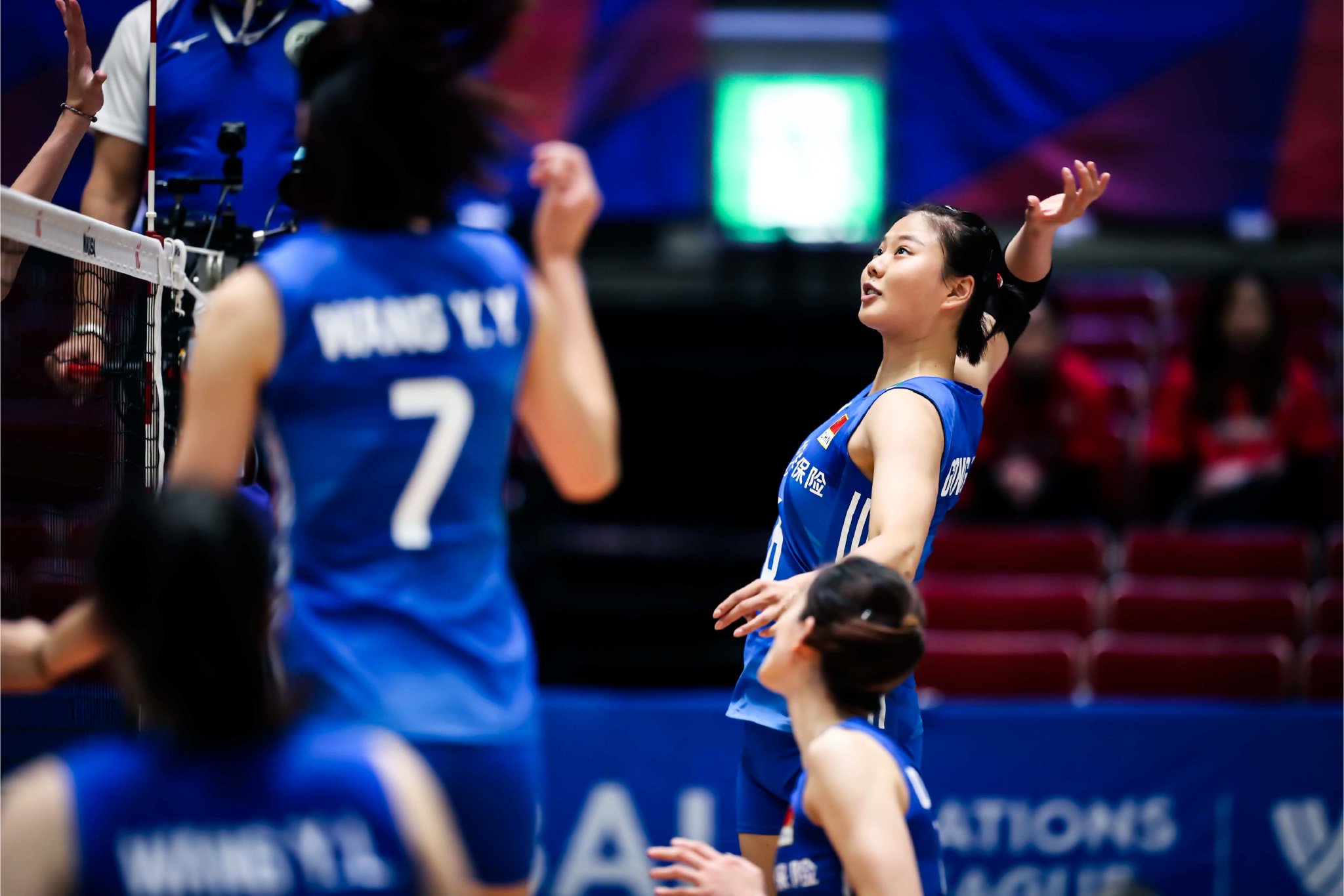 女排世联赛今日赛程香港站,中国女排世联赛香港站直播现场