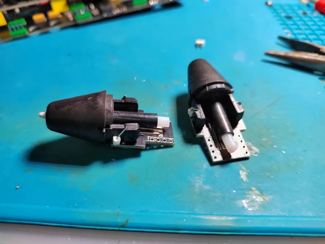 用3d打印笔自制一把98k模型,用3d打印笔自制鱿鱼面具