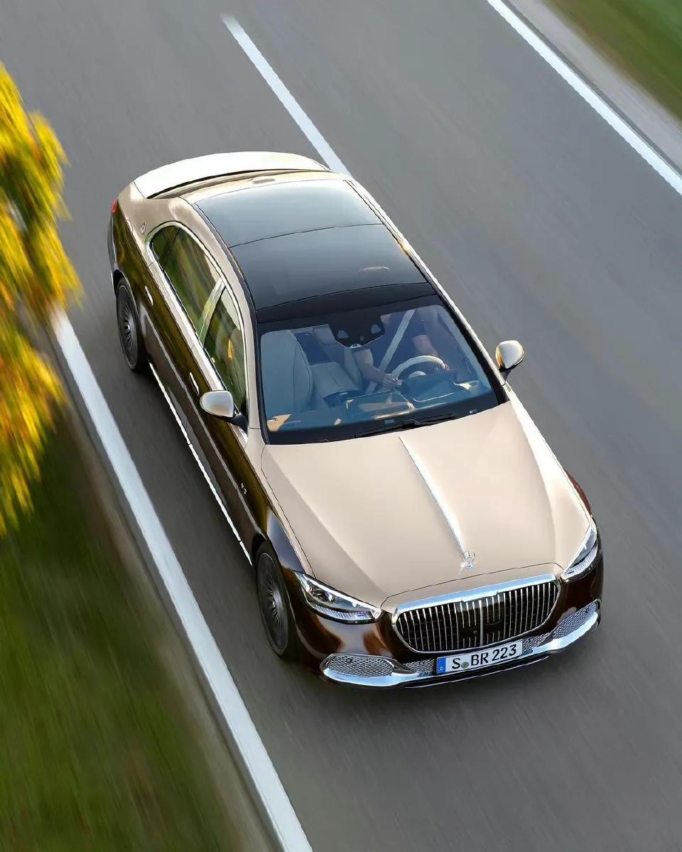 多少男人梦寐以求的梦想,迈巴赫驾乘感受