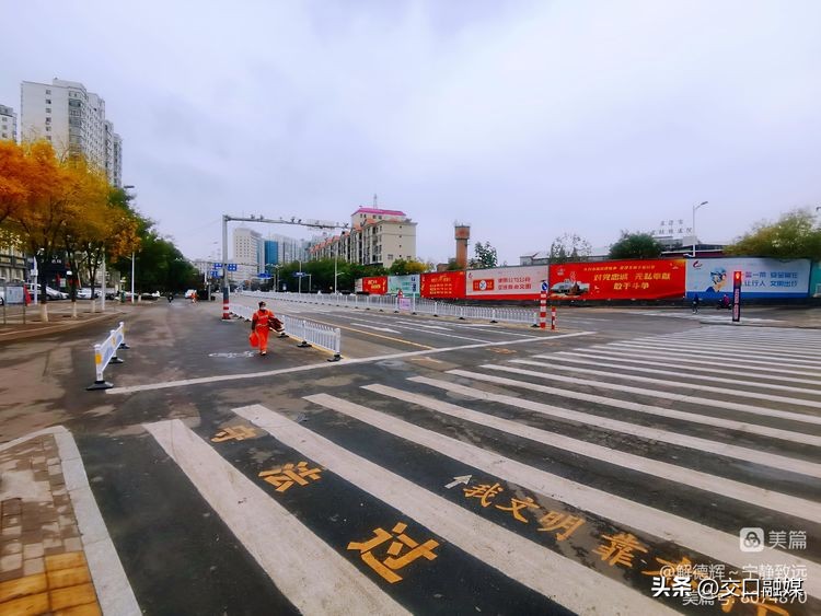 「解德辉~宁静致远」有感于城市“静默”