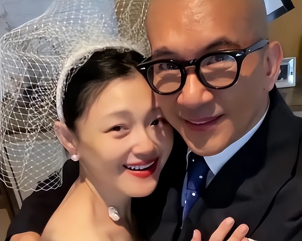 大S买情趣吊带，刷汪小菲的卡，单次最高消费达100多万新台币