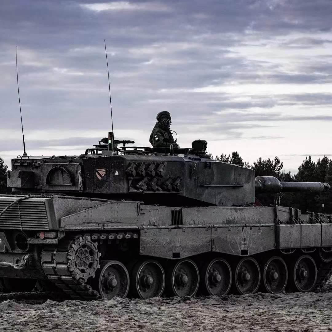 德国的钢铁洪流攻打苏联,钢铁洪流坦克大战德国坦克