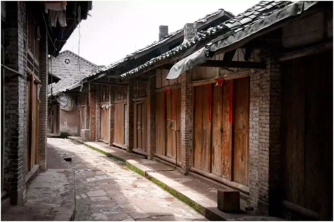 低调惊艳又神秘！乐山这座隐世古镇你肯定没去过！！