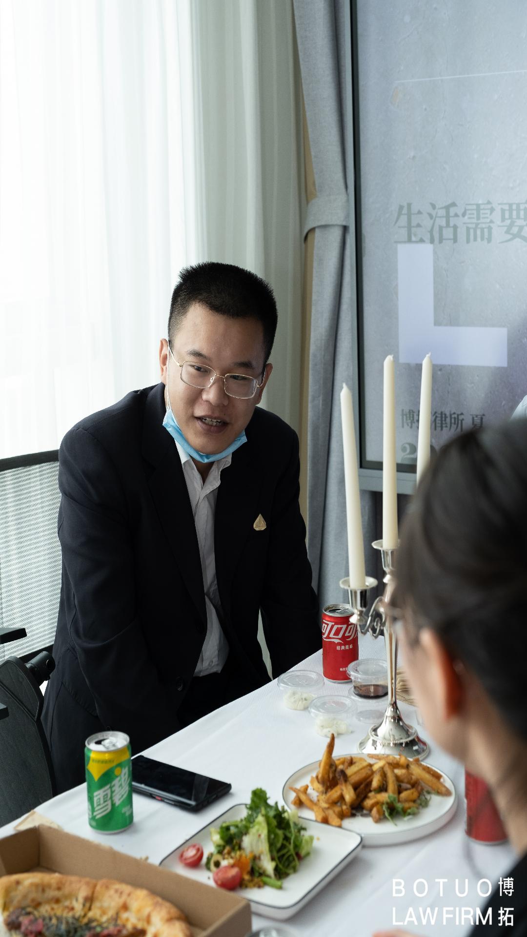 信用卡逾期被判刑一定要坐牢吗,信用卡逾期被起诉有被判刑的吗