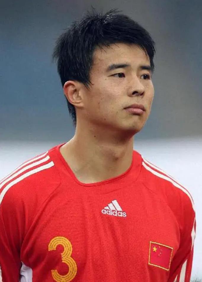 中国足球十大后卫排名,中国足球历史最强十大后卫