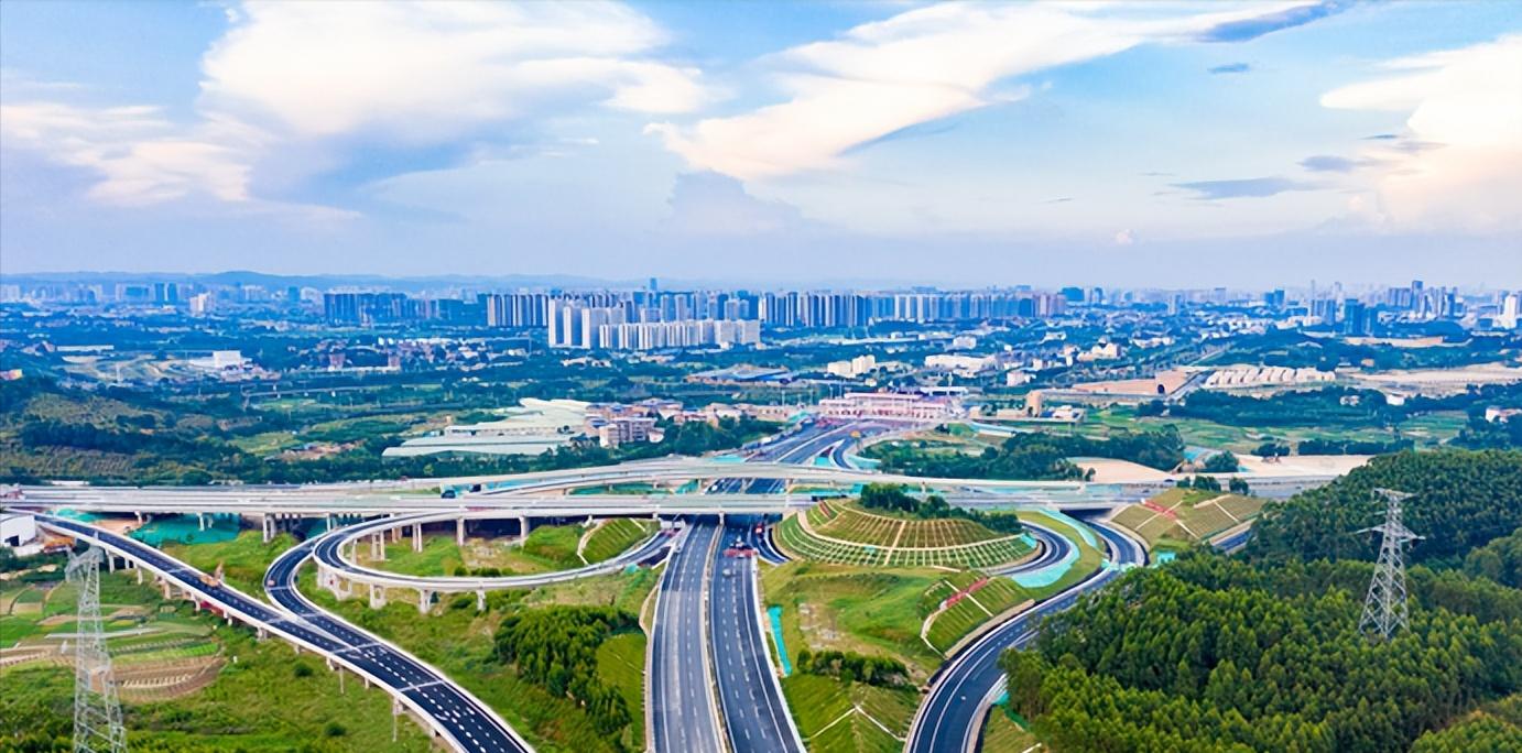 南宁十年经济变化,南宁东葛路尾巨变