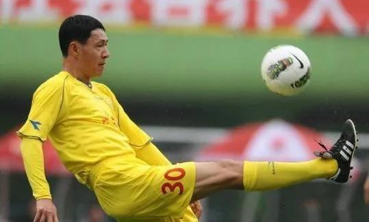 甘萍和黎兵以前结过婚吗,甘萍老公黎兵个人资料