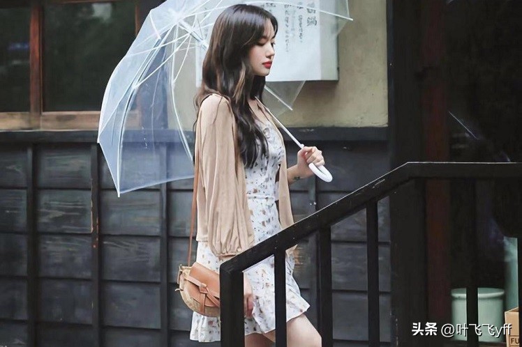 一个女人突然换微信头像暗示什么,女人长期不换头像的好处