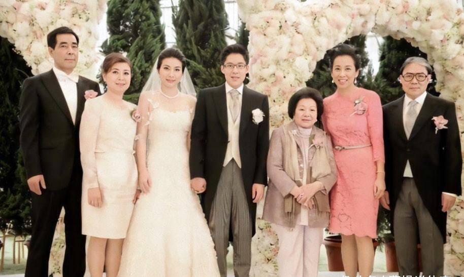 霍启刚郭晶晶在香港的地位,霍启刚郭晶晶香港媒体评价