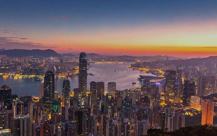 手握8家小贷公司和1家银行，民营资本大佬为何“不赚钱”