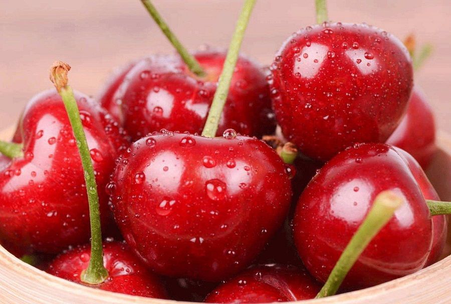 孕妇吃什么保健品对胎儿发育好,孕妇吃什么汤好对胎儿发育好