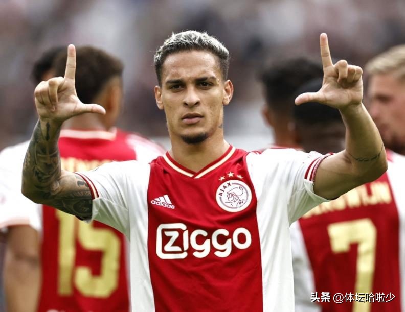 花1亿欧元豪赌新人还是低价迎回旧将，曼联这道选择题其实很好做