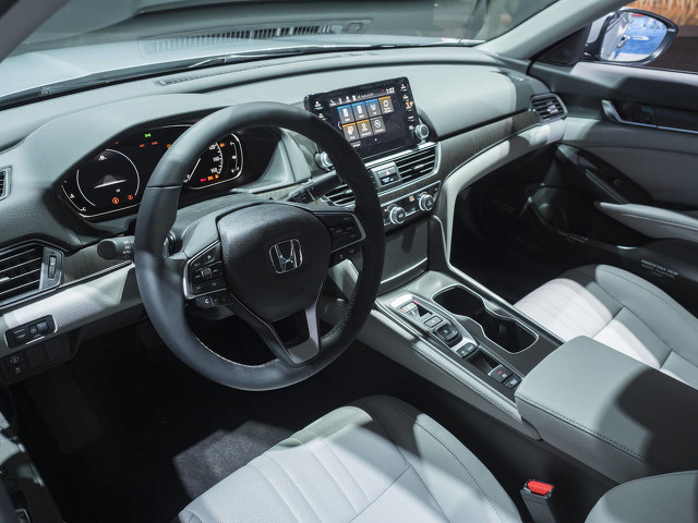 二十万左右音响最好的车,二十万左右最好的b级车