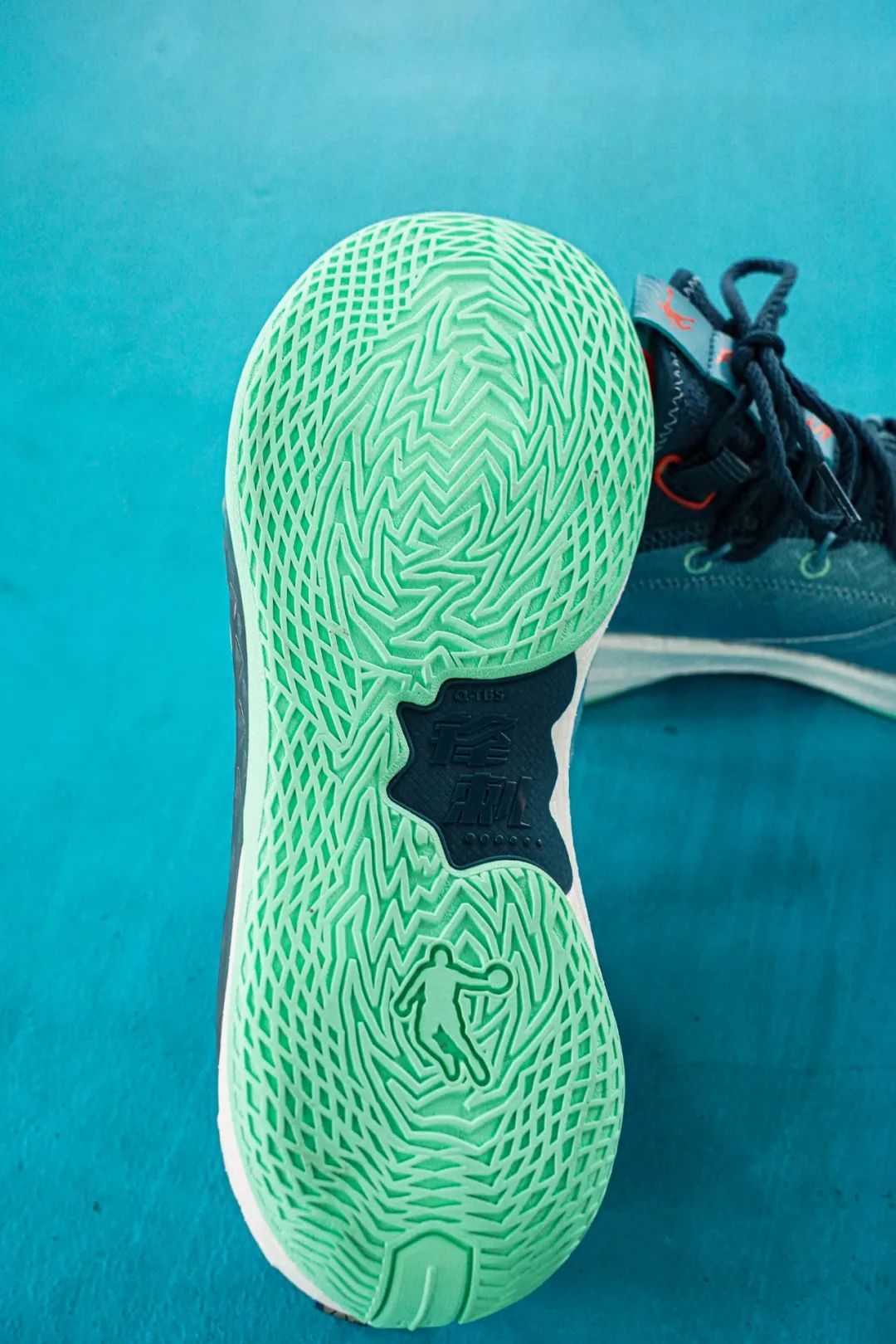 nba马刺球鞋,球鞋开箱李宁