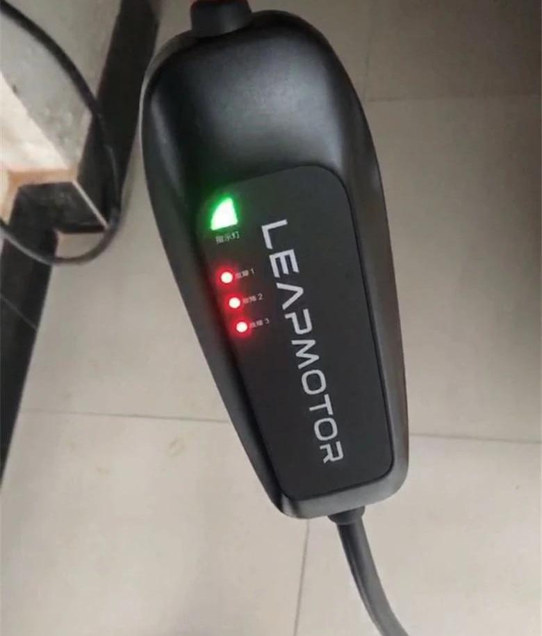 零跑c01便携式充电器多少功率,零跑c01快充电充到100可以吗