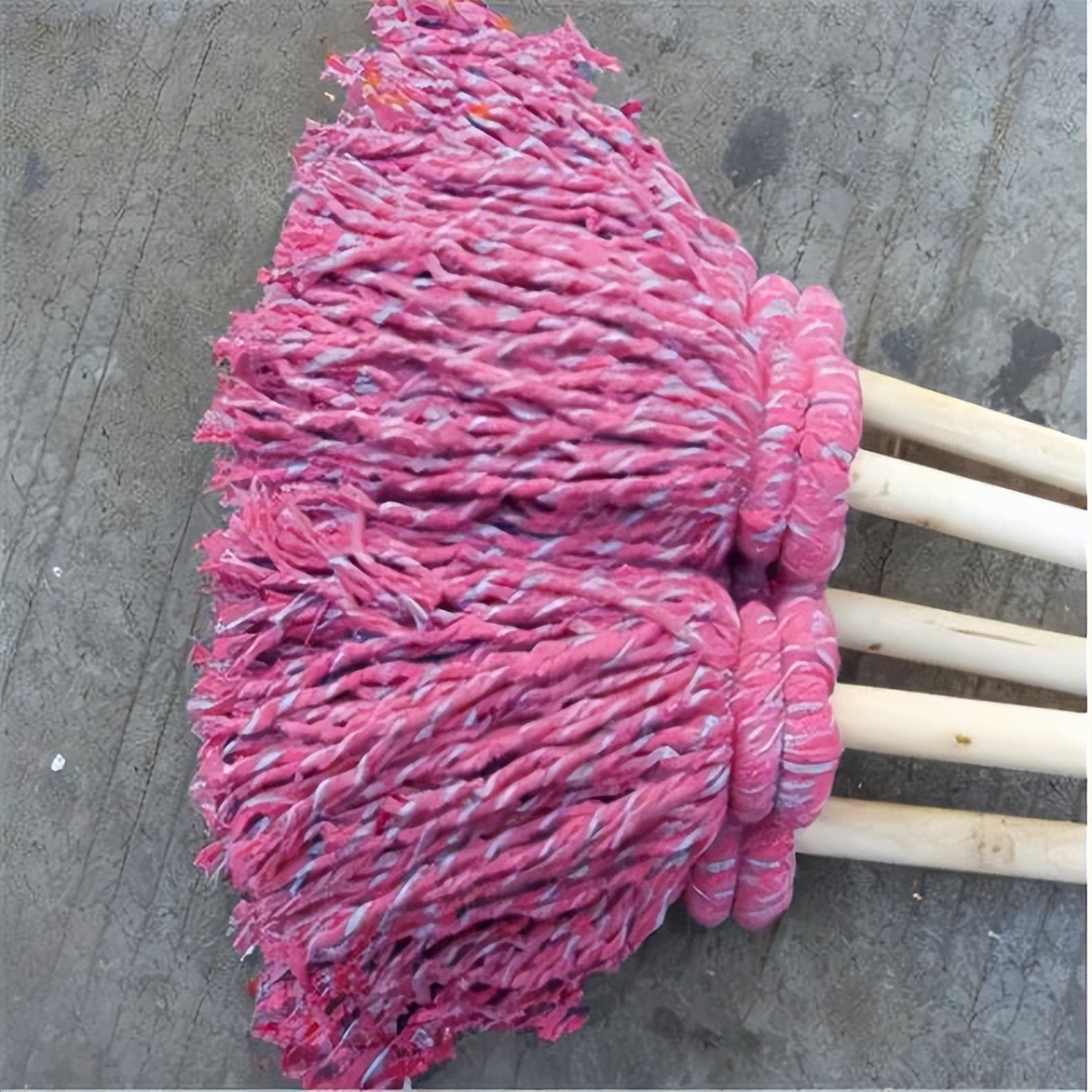 保洁阿姨喜欢用的拖把,家用拖把哪种最好用又便宜