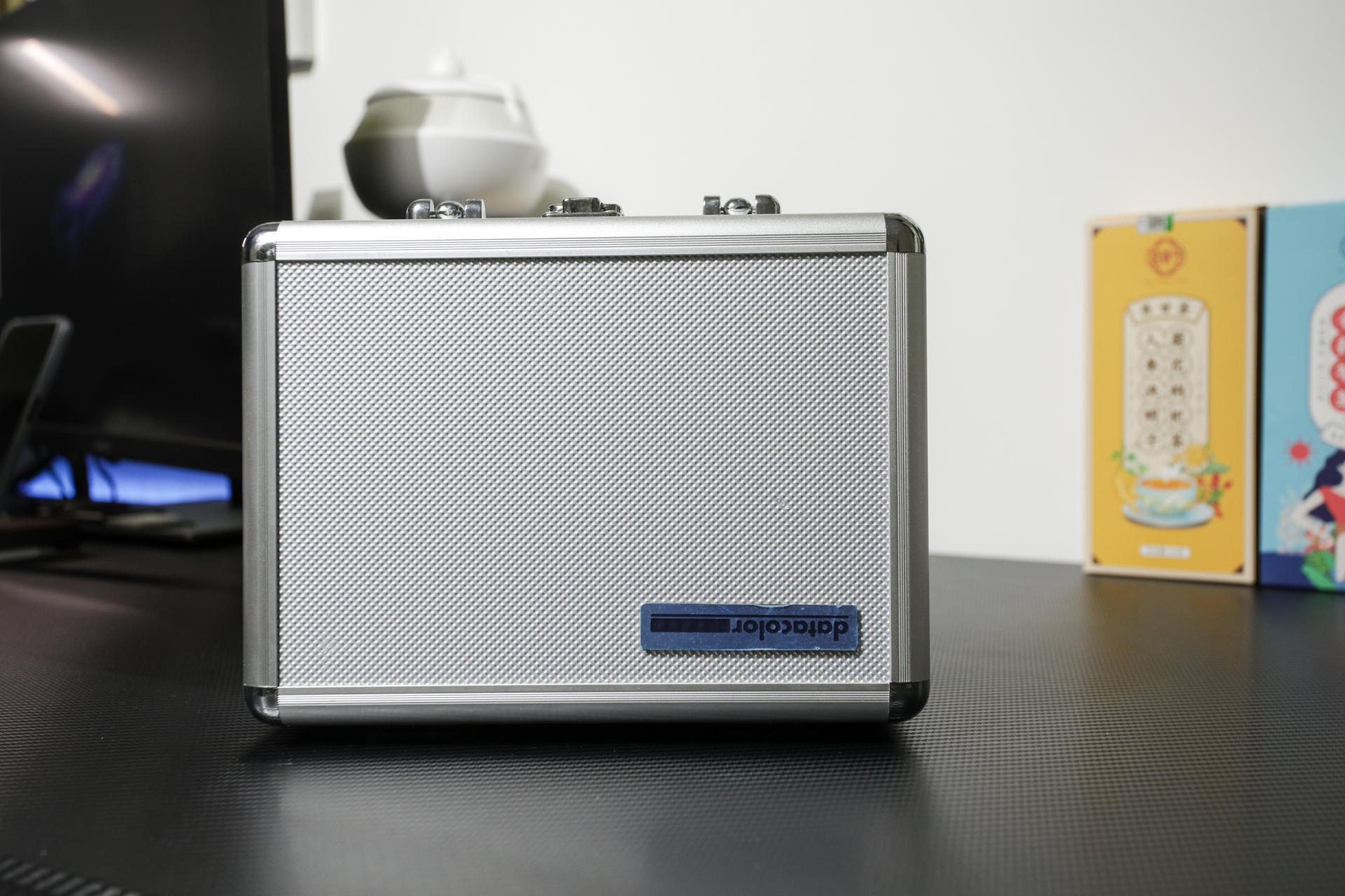 冠捷和优派三星显示器哪个好,4k的显示器优派和冠捷哪个好