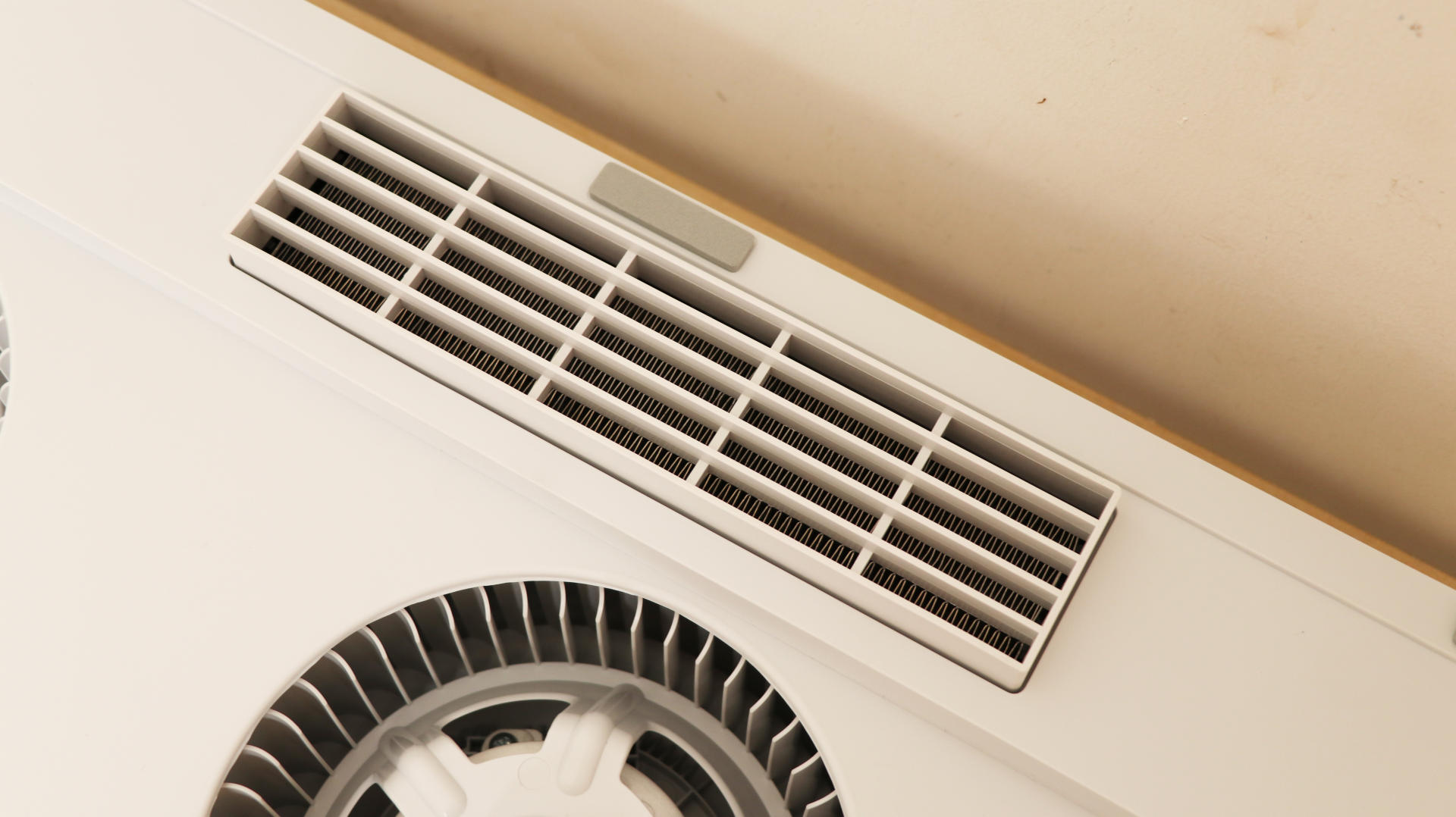 米家浴霸和yeelight浴霸pro对比,米家浴霸和欧普风暖浴霸对比