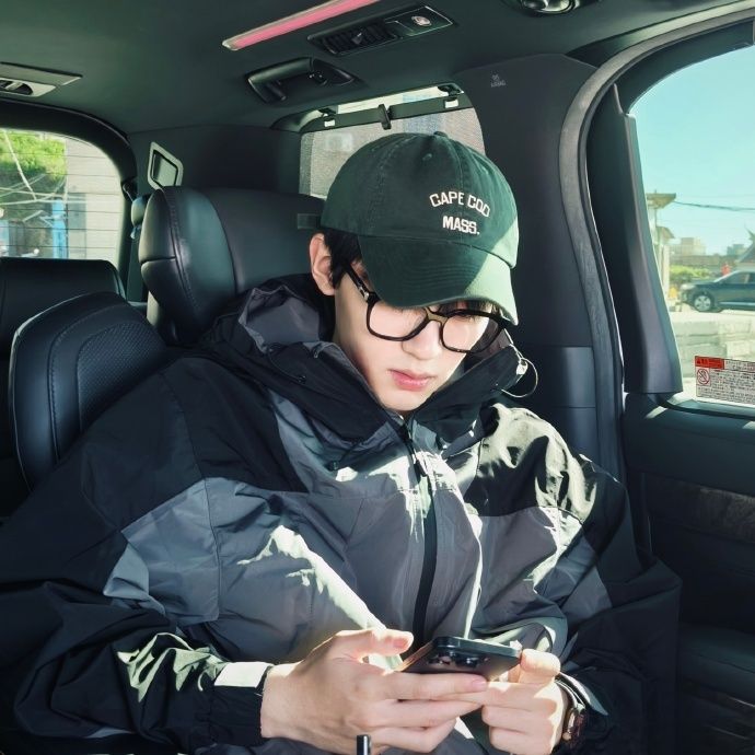 微博图片去水印-一键去文字logo