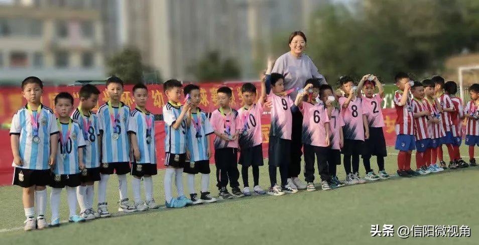 信阳市羊山外国语小学附属幼儿园,信阳羊山外国语小学足球比赛