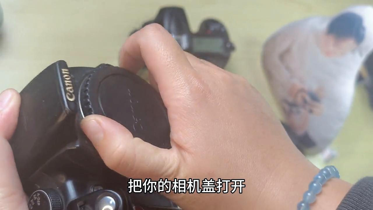 索尼微单清理感光器,相机感光元件清洁