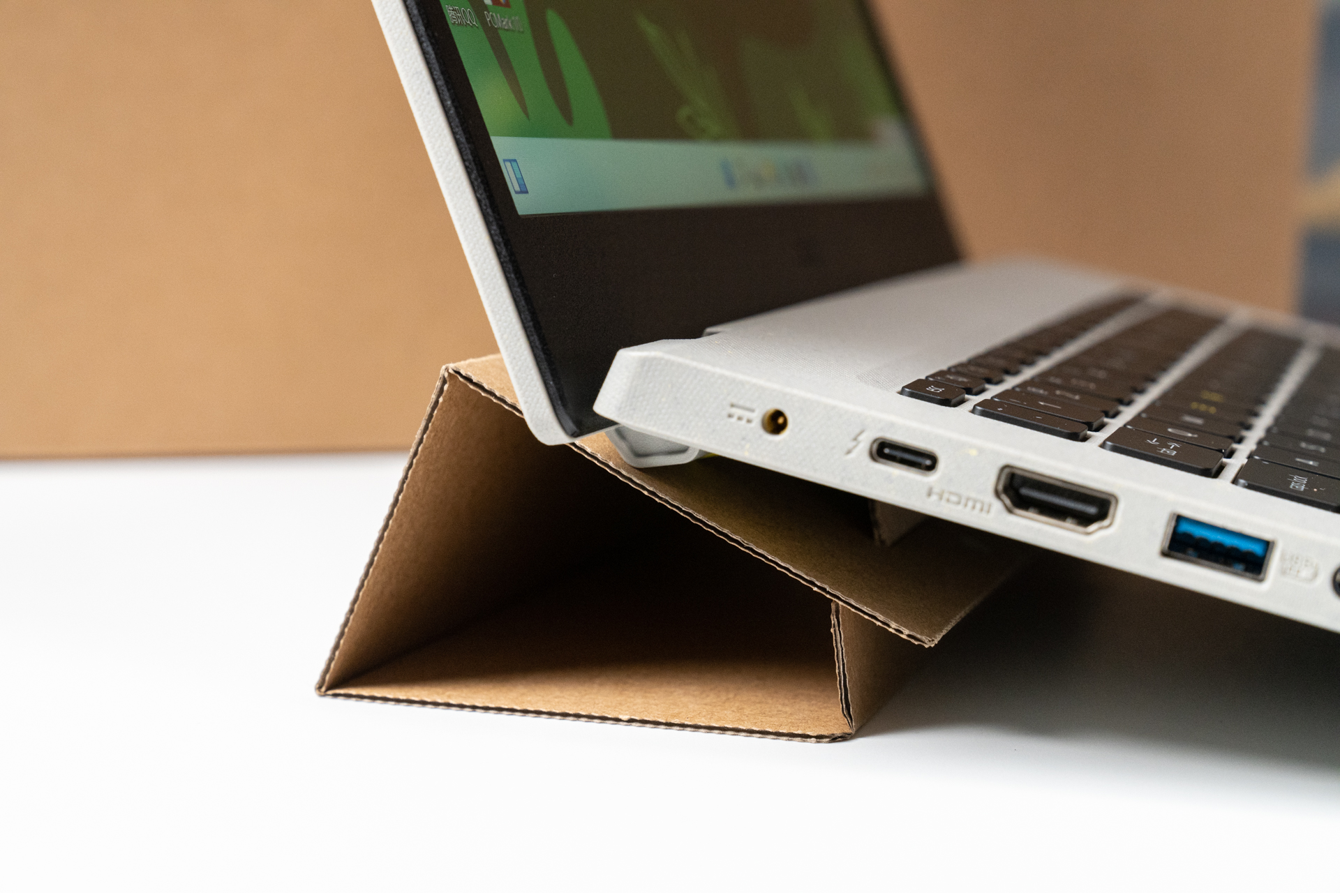 如此实用，环保“本”该如此：宏碁·未来蜂鸟轻薄环保电脑