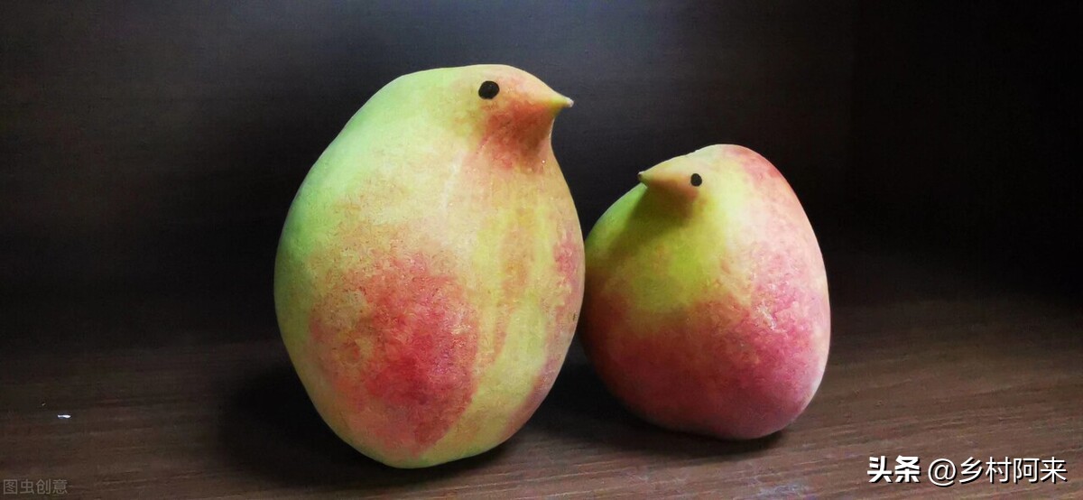 农村常见的桃子,农村种什么品种的桃子