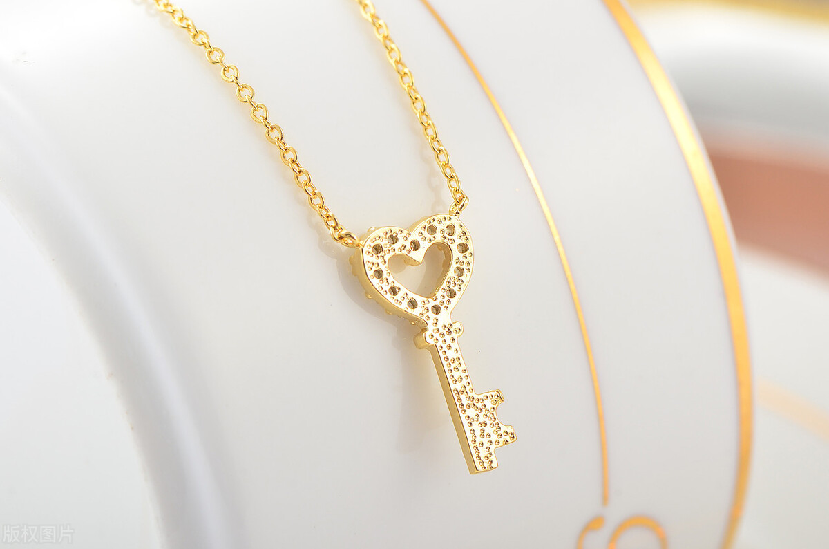 黄金项链老是断怎么办,黄金项链断了修复需要多少钱