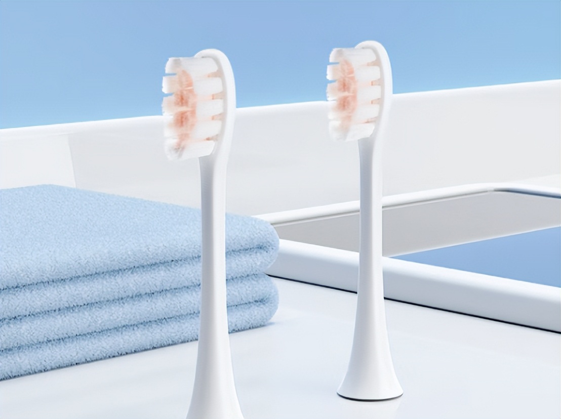 牙刷欧乐b和飞利浦松下,电动牙刷飞利浦松下usmile哪个好