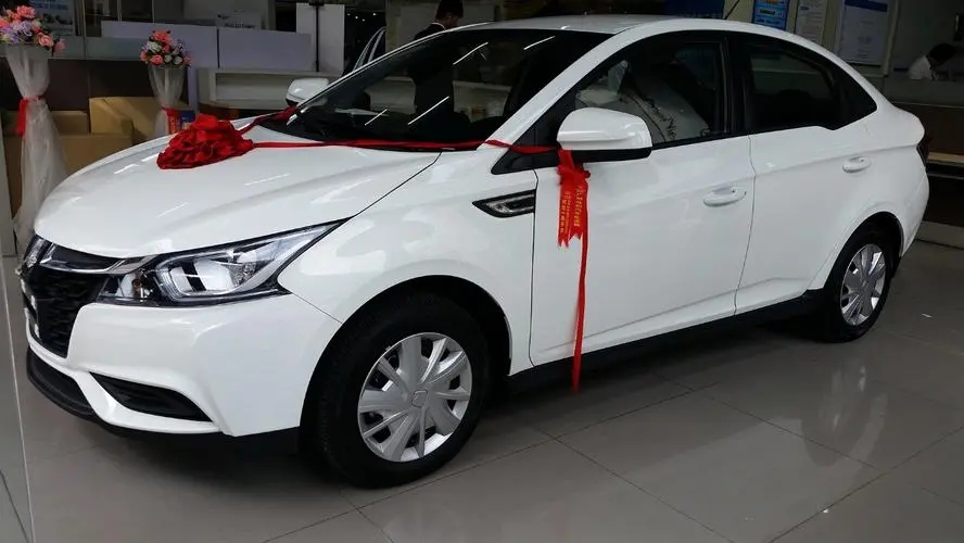 提新车时，别忘了和4S店要这3件物品，不然还要自己花钱买