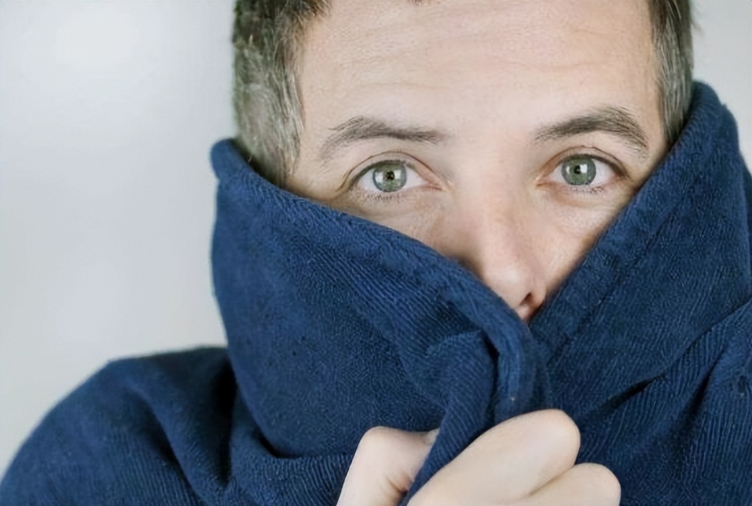 男人的裤裆潮湿是啥原因,男人感觉潮湿什么原因