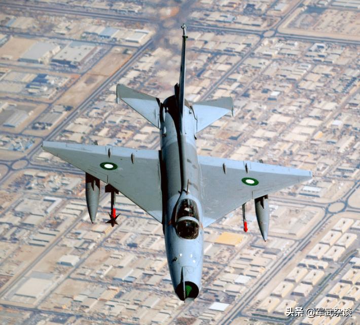 歼10歼20飞豹,歼20歼10飞豹