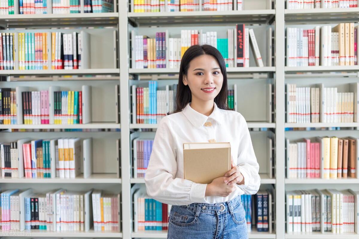 sql数据库零基础教程,小白学数据库下载什么软件