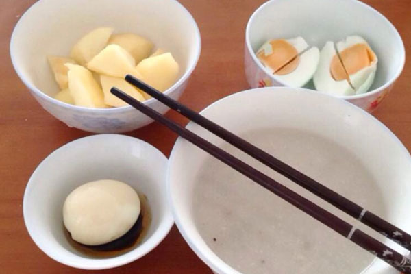 经常散步到底好不好65岁老人,60周岁以上老人散步时注意3点