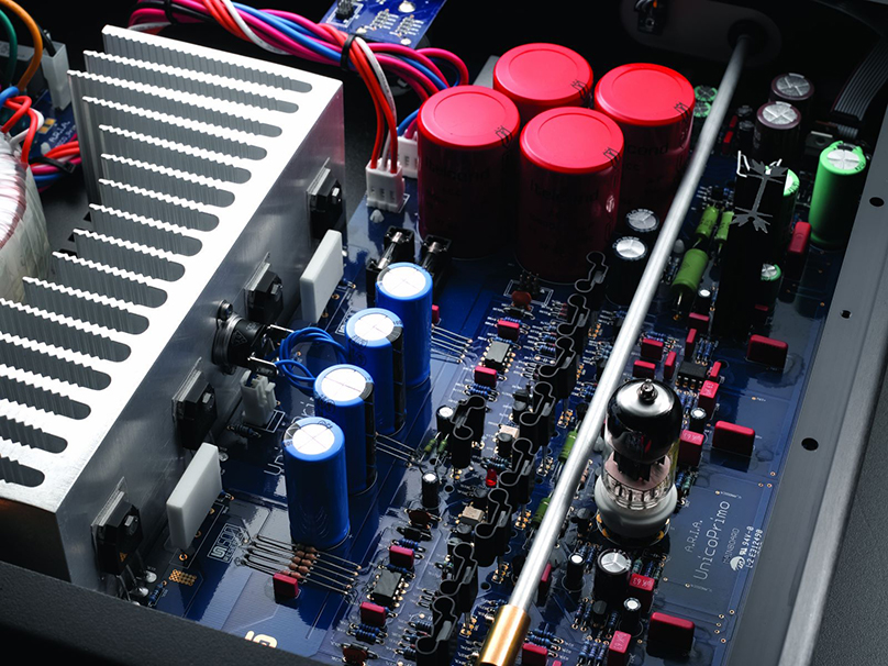 【推荐】UnisonReaserch优力声UnicoPrimo同唱精巧合并功放：让*欲人**罢不能的意式美学