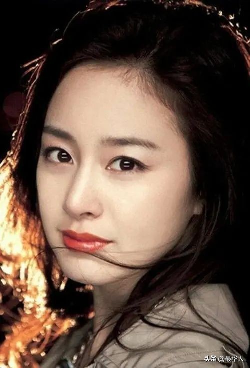 韩国第一美人金泰熙年轻,韩国公认第一女神金泰熙