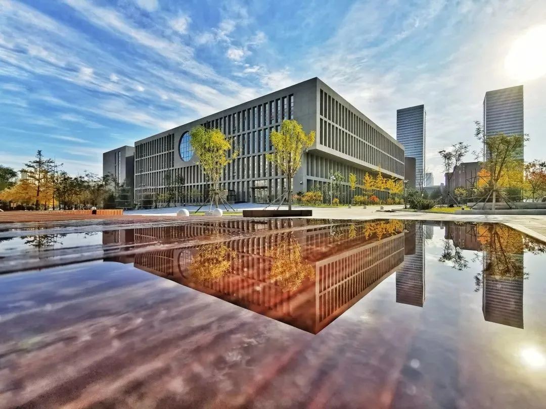 大揭秘！藏在东北名校的“网红图书馆”，还有“神秘书屋”惊喜亮相！