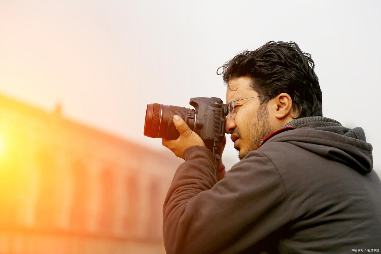 如何用英语介绍朋友句子,如何用英语介绍朋友初中