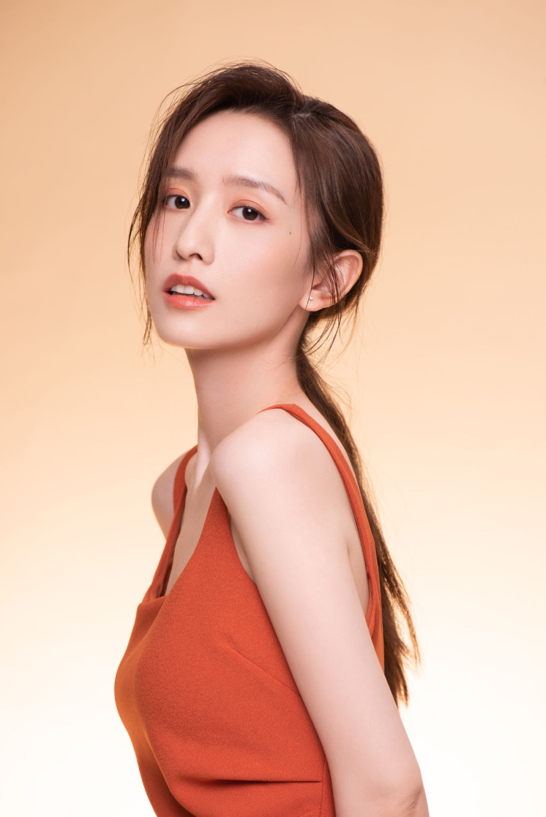 从演员到主播，她在淘宝直播大爆发