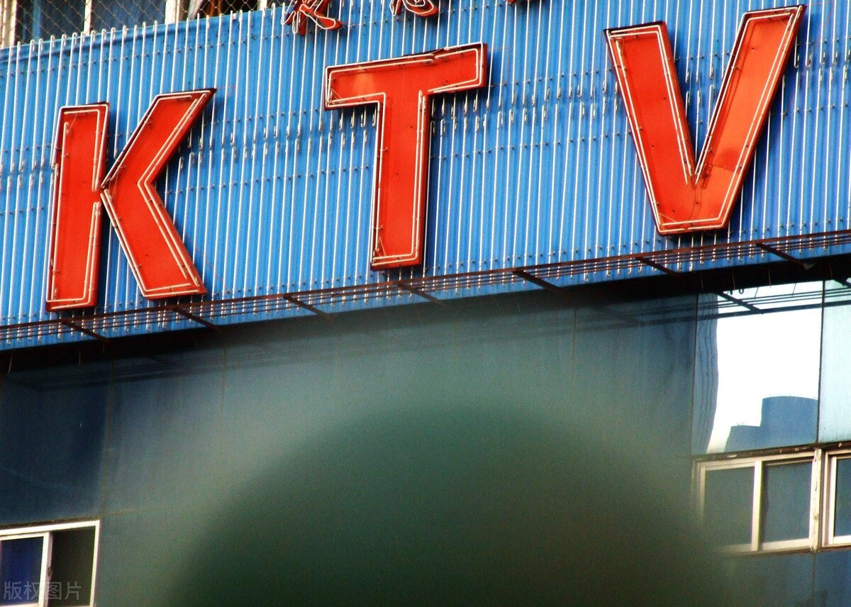 郑州有哪些娱乐场所,现在郑州最大的娱乐场所