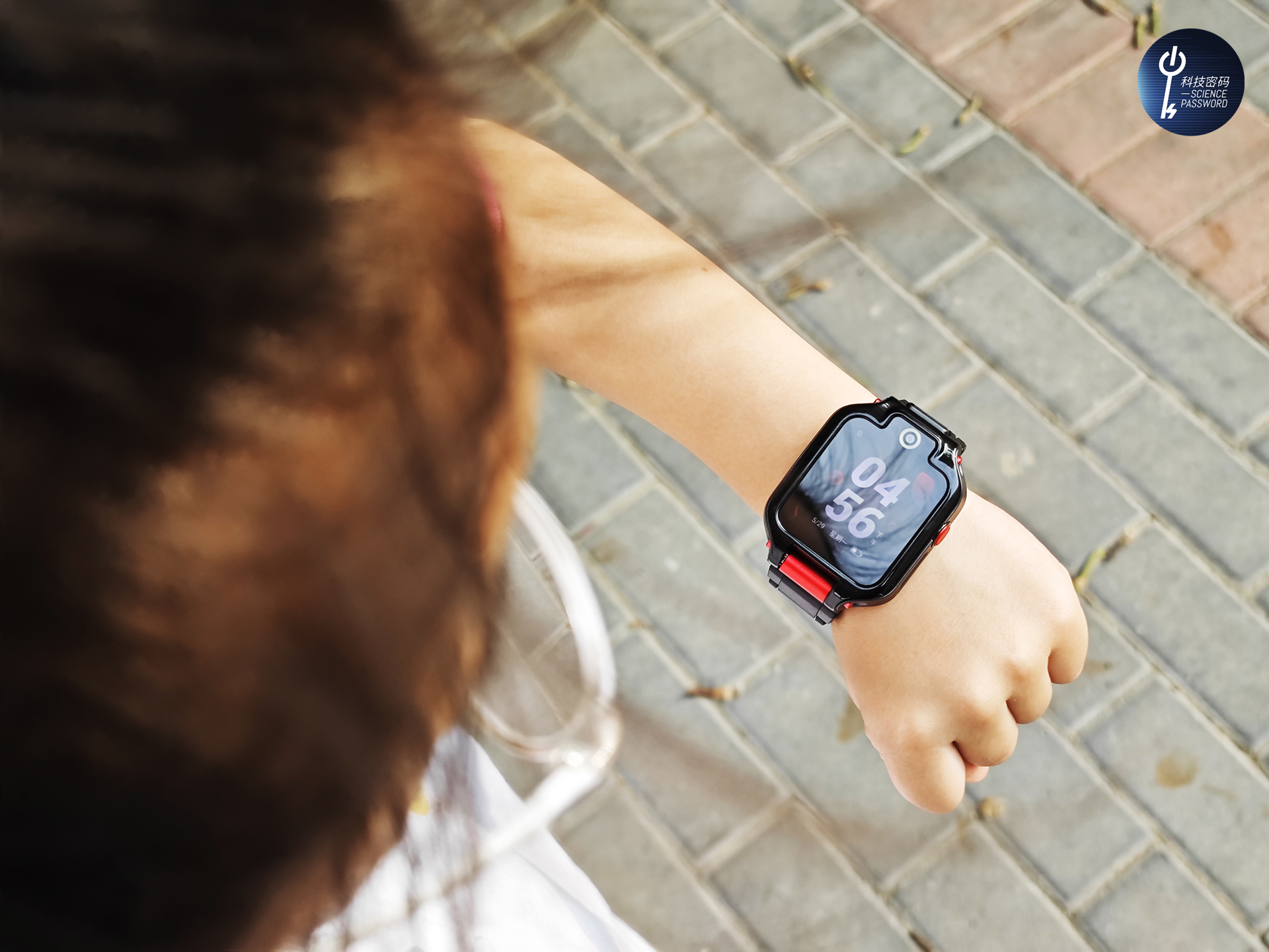 华为儿童智能手表5xpro功能简介,华为儿童手表5xpro聆听功能展示