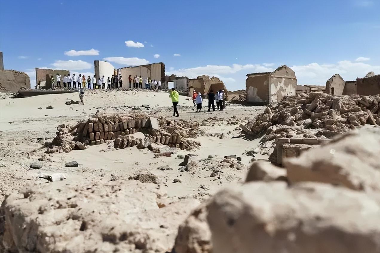 冷湖老市区现状,冷湖为什么荒凉